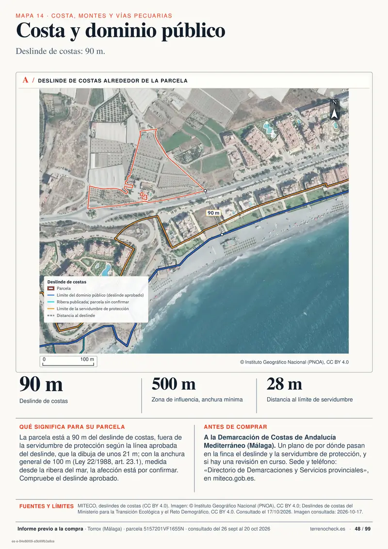 Página 48: Costa y dominio público. La parcela está a 90 m del deslinde de costas, fuera de la servidumbre de protección de unos 21 m que dibuja la línea aprobada; con la anchura general de 100 m, la afección está por confirmar.